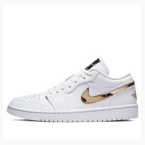 Air Jordan 1 Nike Low SE Metallic Baskets Femme Blanche Doré | JD-769UG