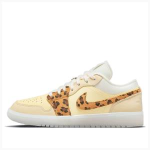 Air Jordan 1 Nike Low SNKRS Day Baskets Femme Jaune | JD-402YU