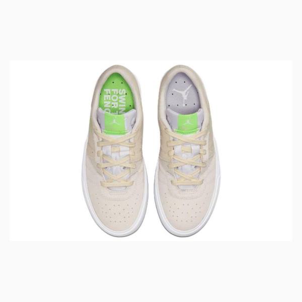 Air Jordan Nike Series .05 Baskets Femme Beige | JD-895MK